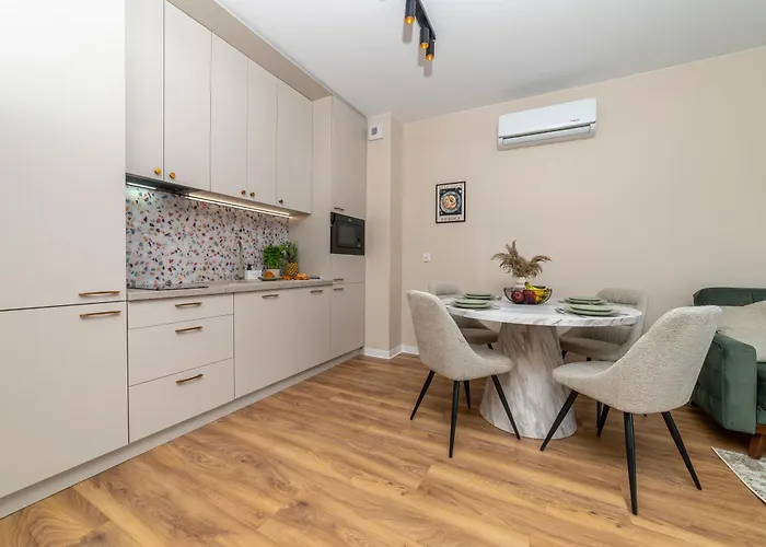 Oasis Strzelecka 57 Apartament *